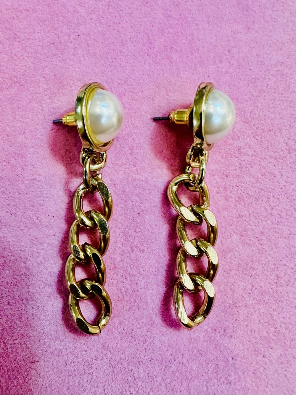 NWT Faux Pearl Gold Chain Dangle Statement Earrings